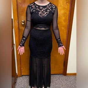 Women's Black Lace gown